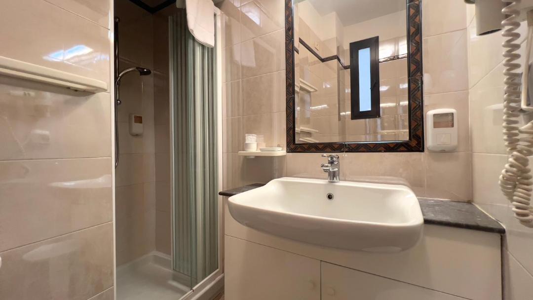 Photo of Bathroom in Gianola