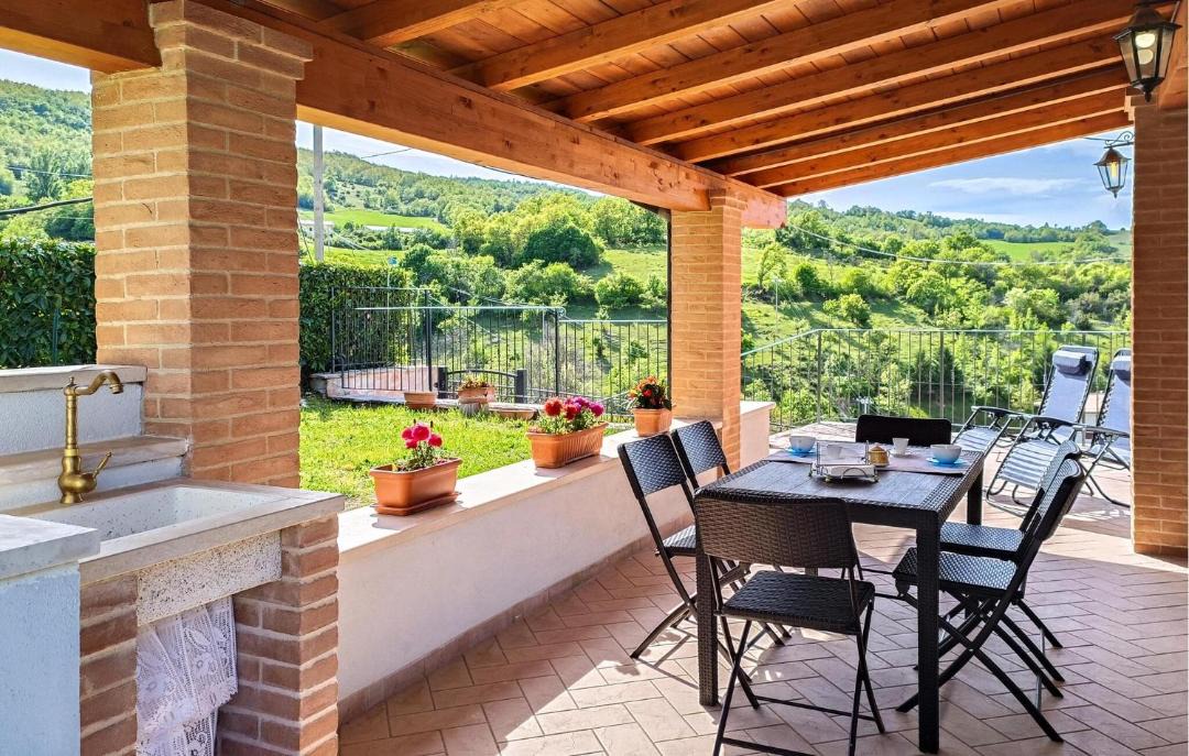 Photo of Patio Balcony in Preci