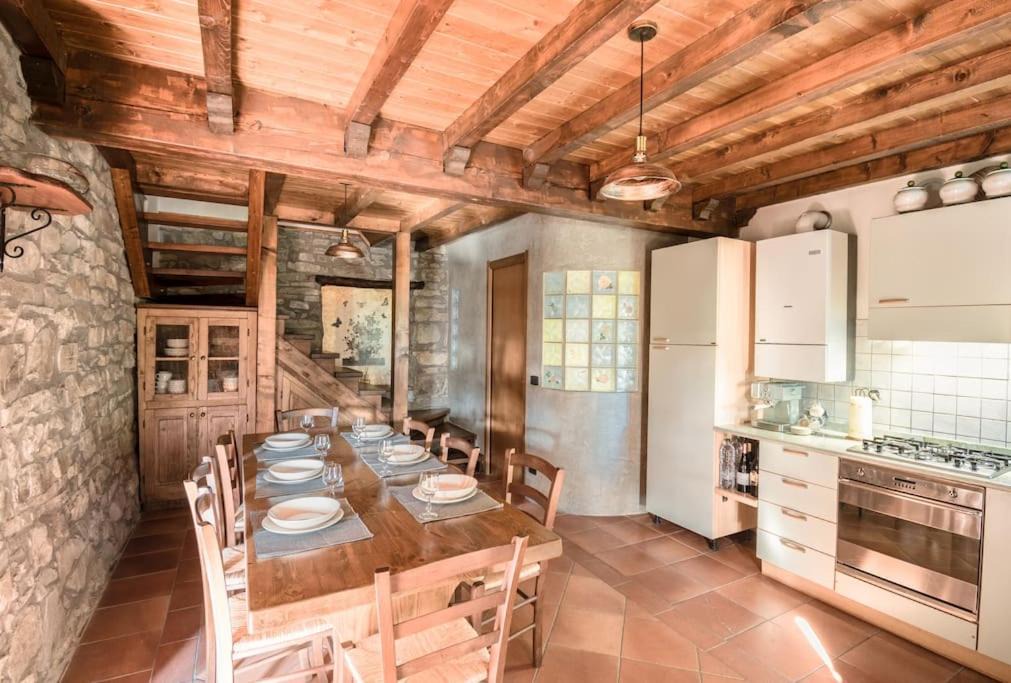 Photo of Kitchen in Villa Minozzo