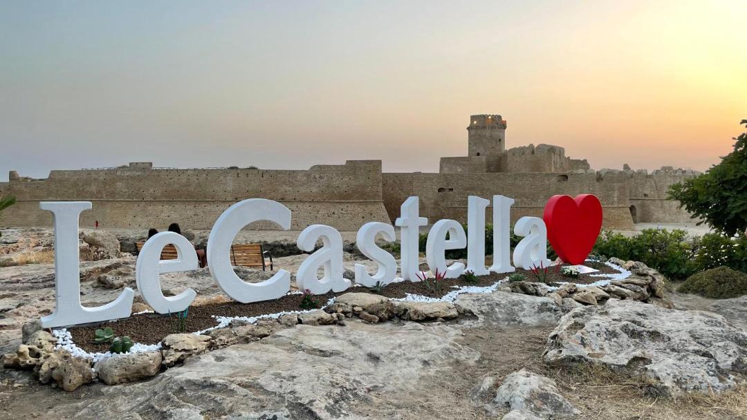 Photo of Others in Le Castella