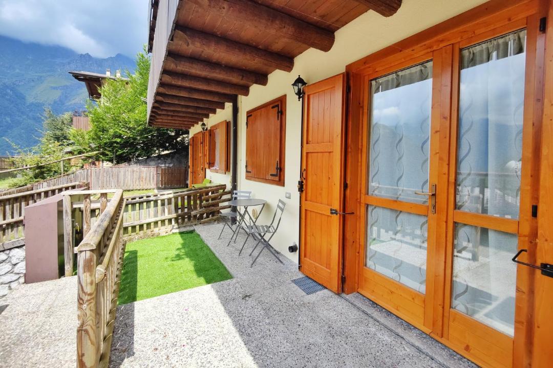 Photo of Patio Balcony in Lizzola