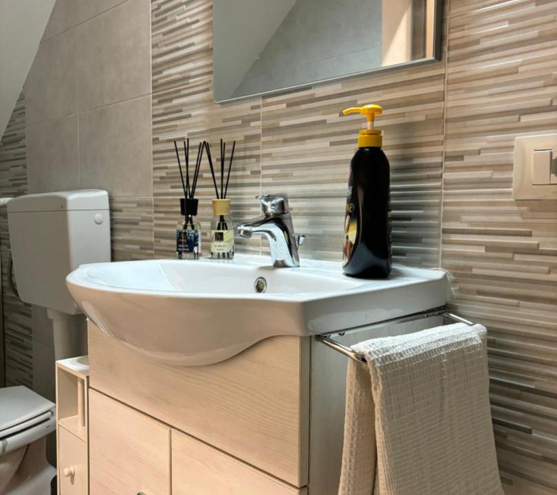Photo of Bathroom in Gela