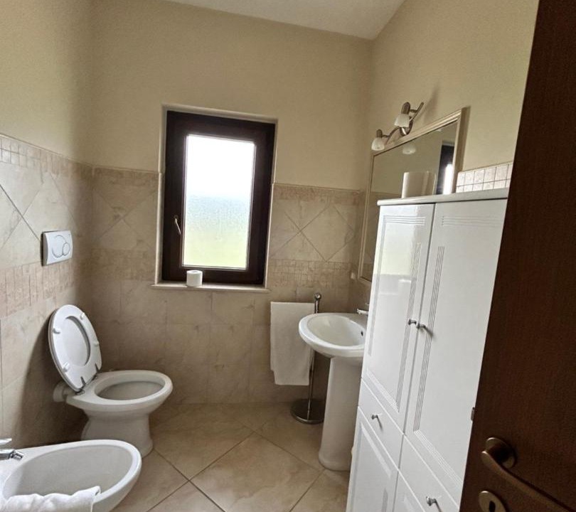 Photo of Bathroom in Atina