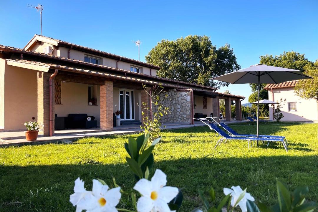 Photo of Buildings in Larciano