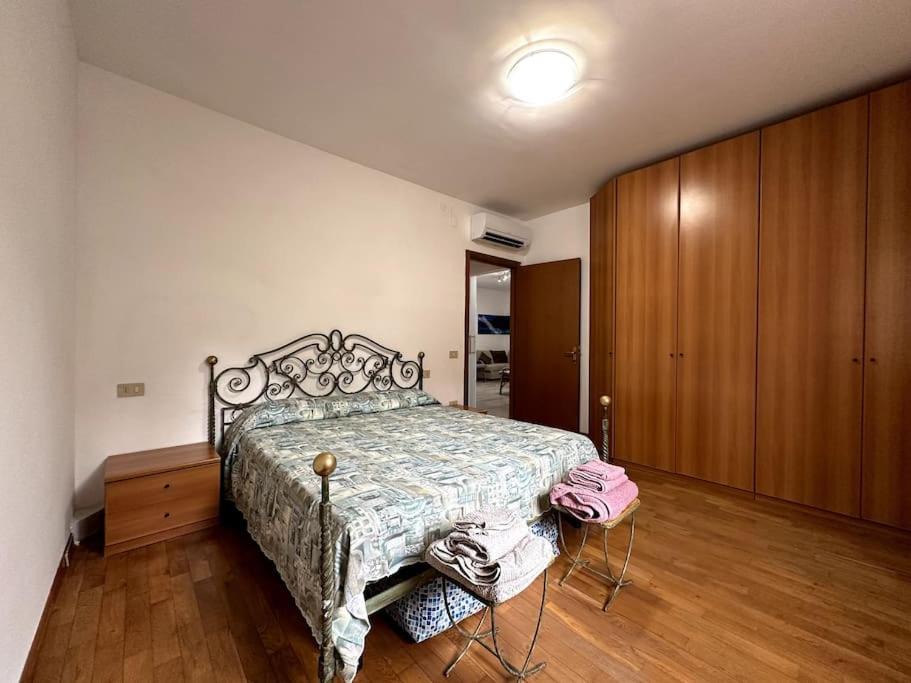 Photo of Bedroom in Grottammare