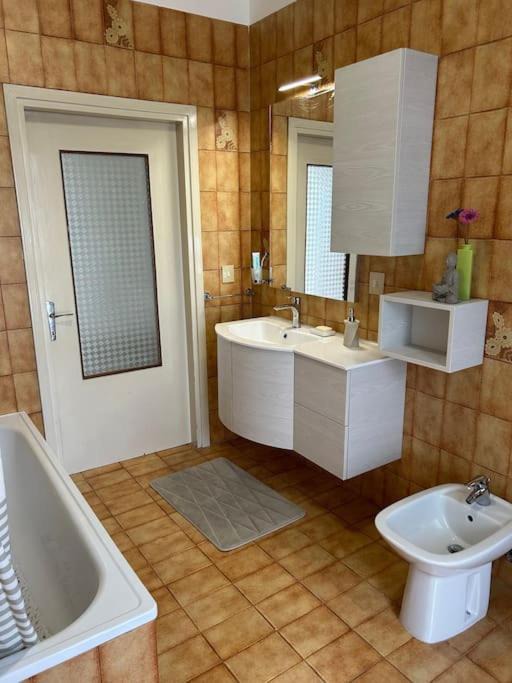 Photo of Bathroom in Pradamano
