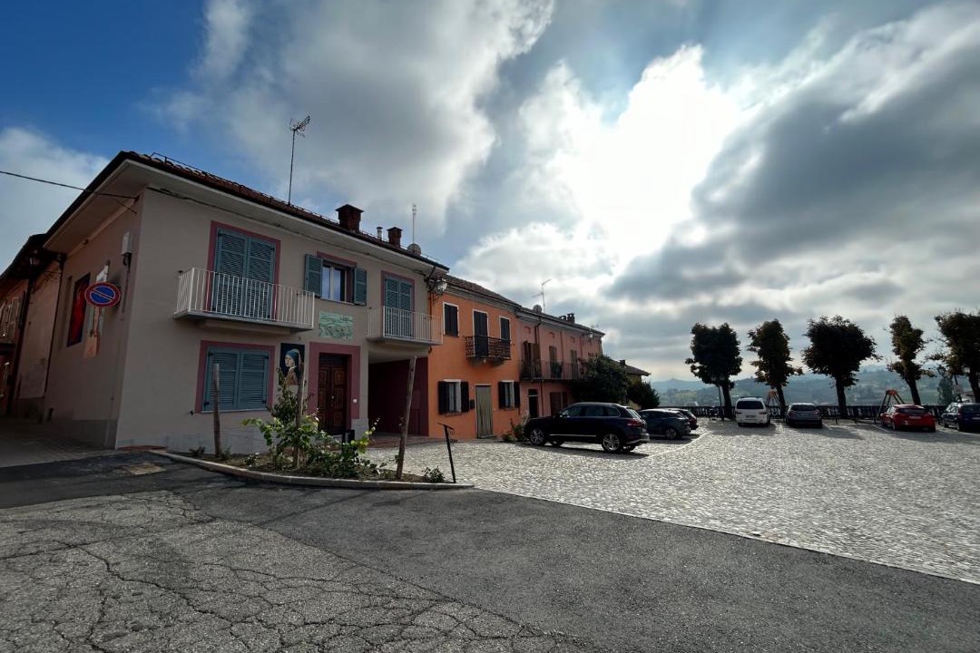 Photo of Buildings in Montegrosso dʼAsti