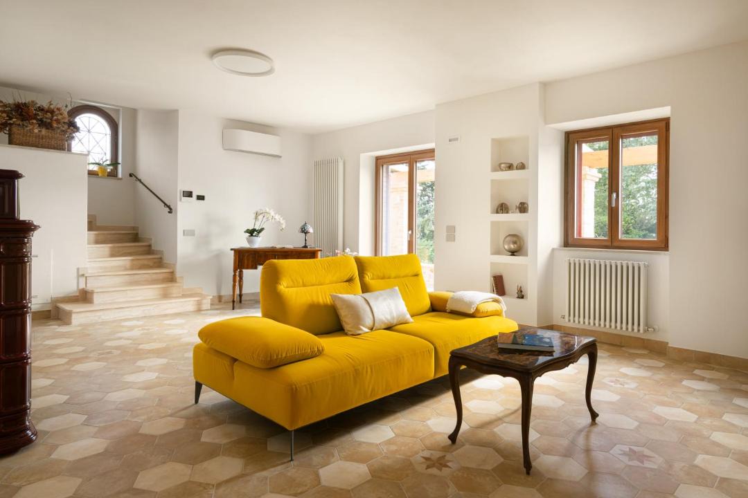 Photo of Livingroom in Santa Vittoria in Matenano
