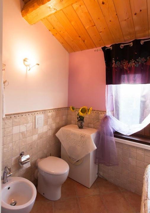 Photo of Bathroom in Ostra Vetere