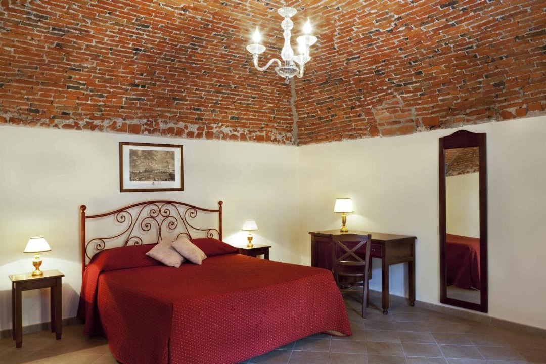 Photo of Bedroom in Colleretto Giacosa