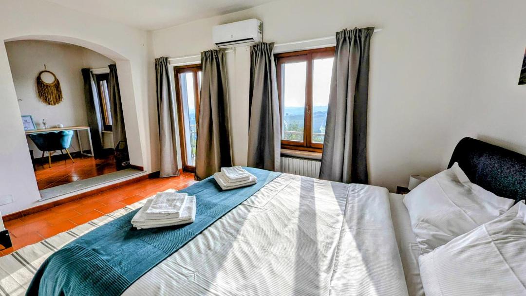 Photo of Bedroom in Costigliole d'Asti