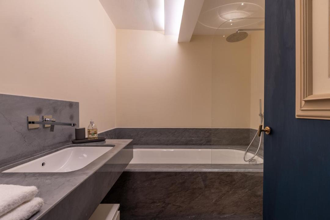 Photo of Bathroom in Le Cure