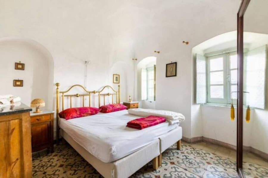 Photo of Bedroom in Calice Ligure