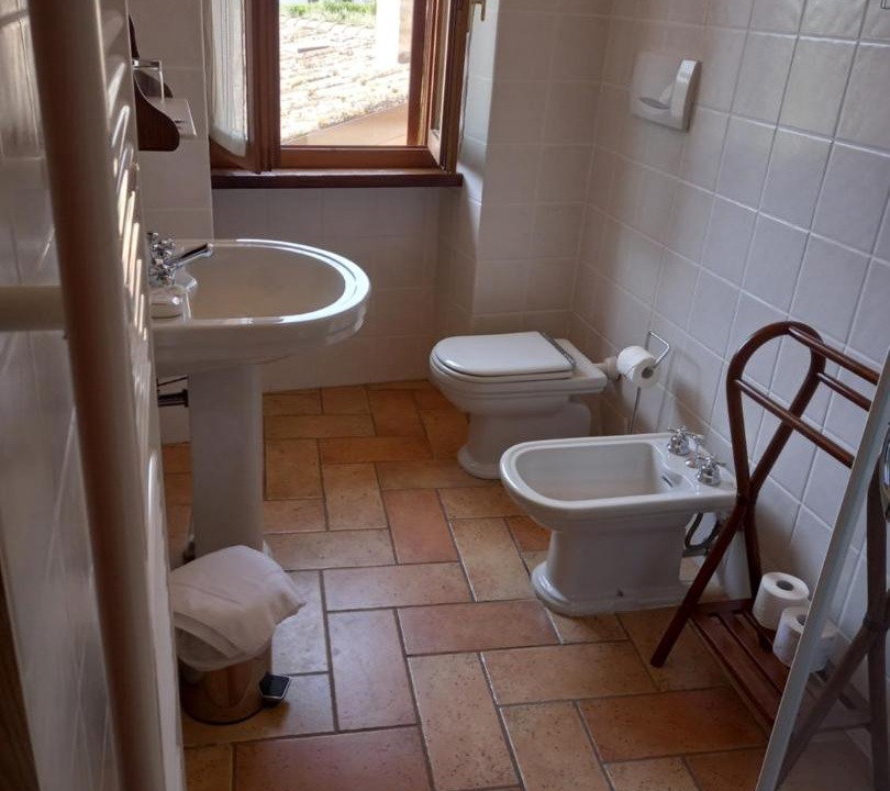 Photo of Bathroom in Montefalco
