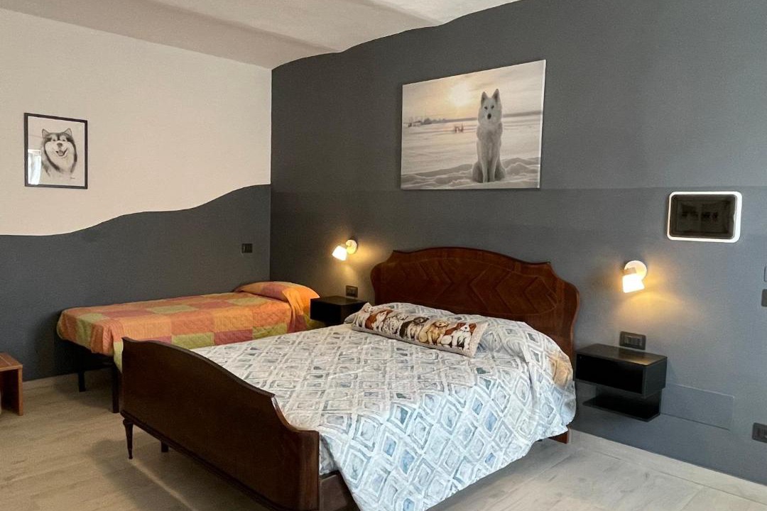 Photo of Bedroom in Vezza d'Alba