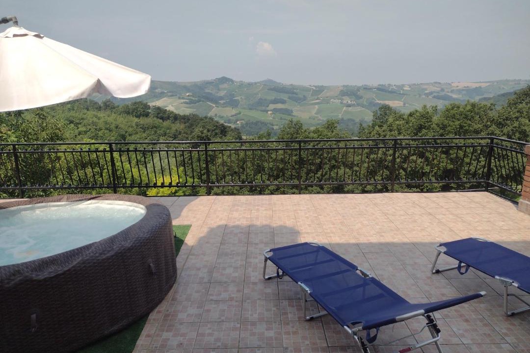 Photo of Others in Montecalvo Versiggia