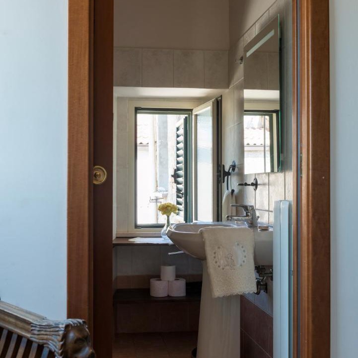 Photo of Bathroom in Loreto Aprutino