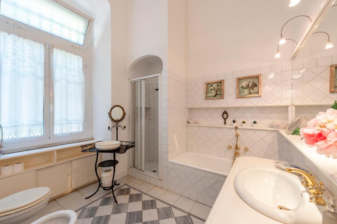 Photo of Bathroom in Carignano