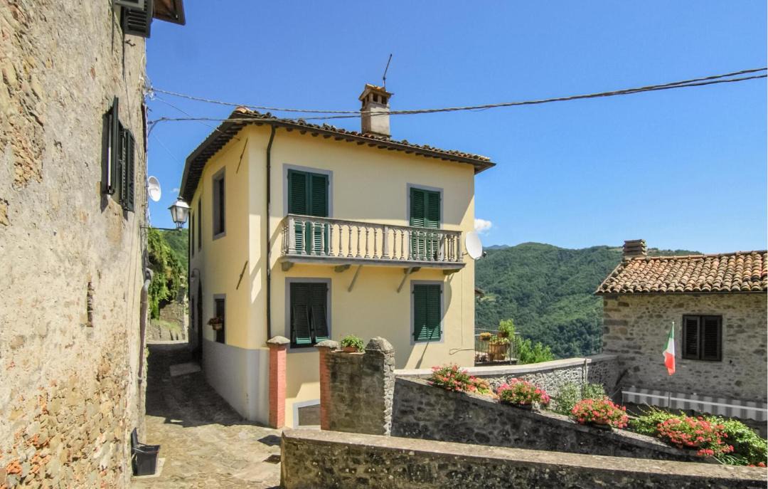Photo of Others in Barga