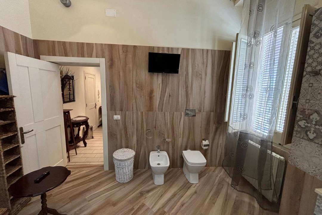Photo of Bathroom in Merine