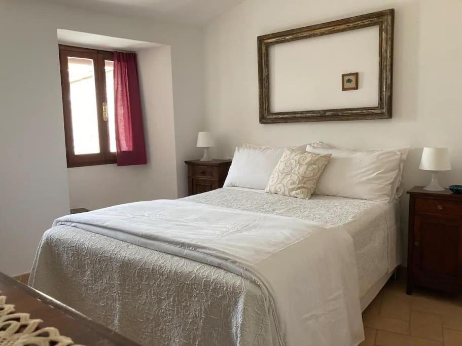 Photo of Bedroom in Campello sul Clitunno