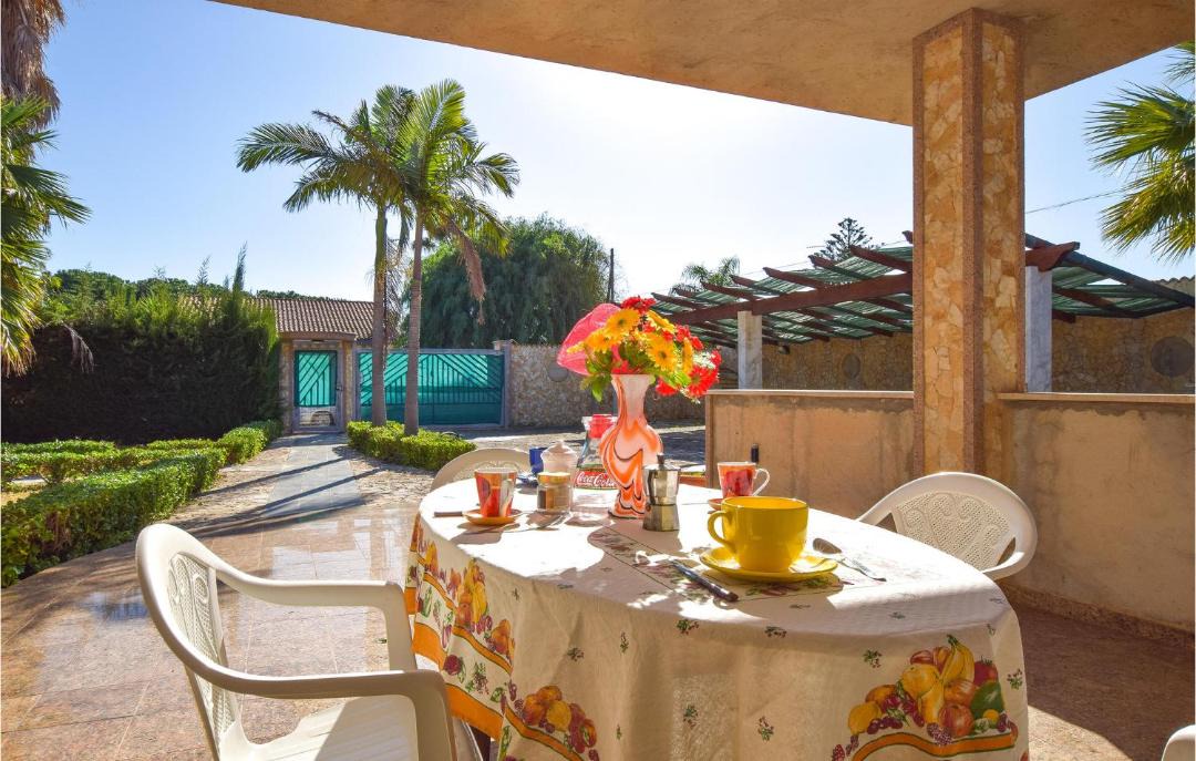 Photo of Patio Balcony in Caucana-finaiti-casuzze-finaiti Nord