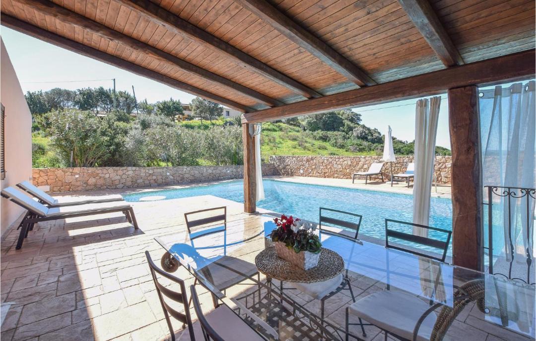 Photo of Patio Balcony in Trinita d'Agultu e Vignola