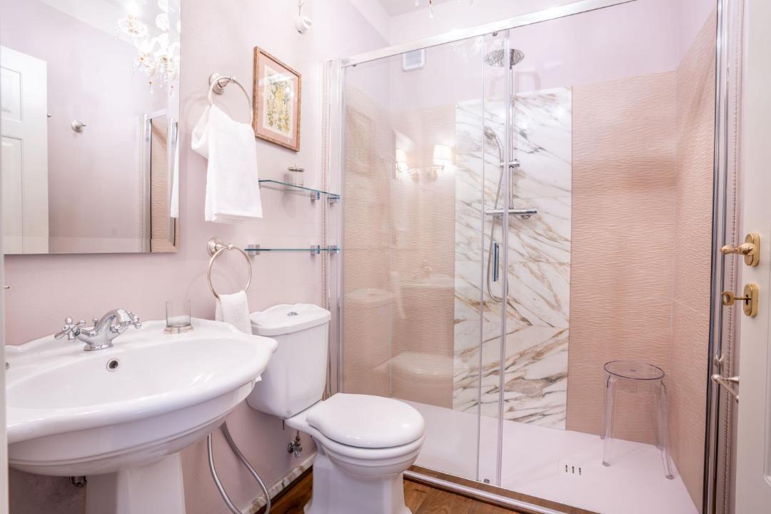 Photo of Bathroom in Camporgiano