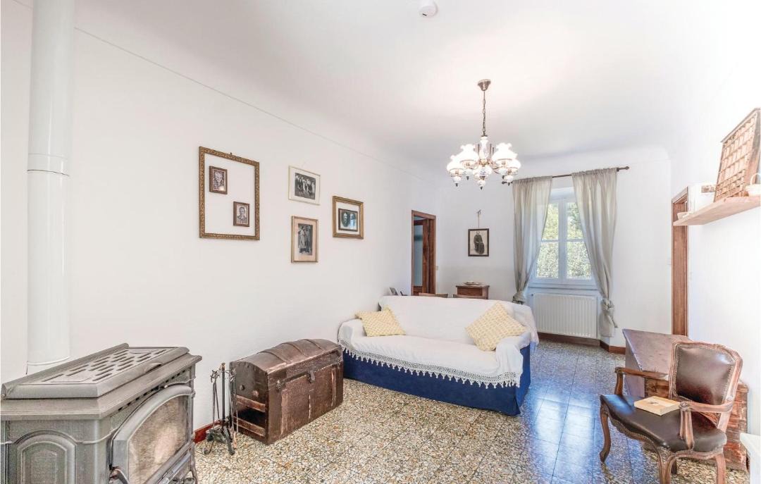Photo of Others in Varese Ligure