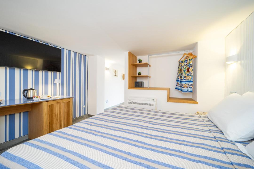 Photo of Bedroom in Crotone