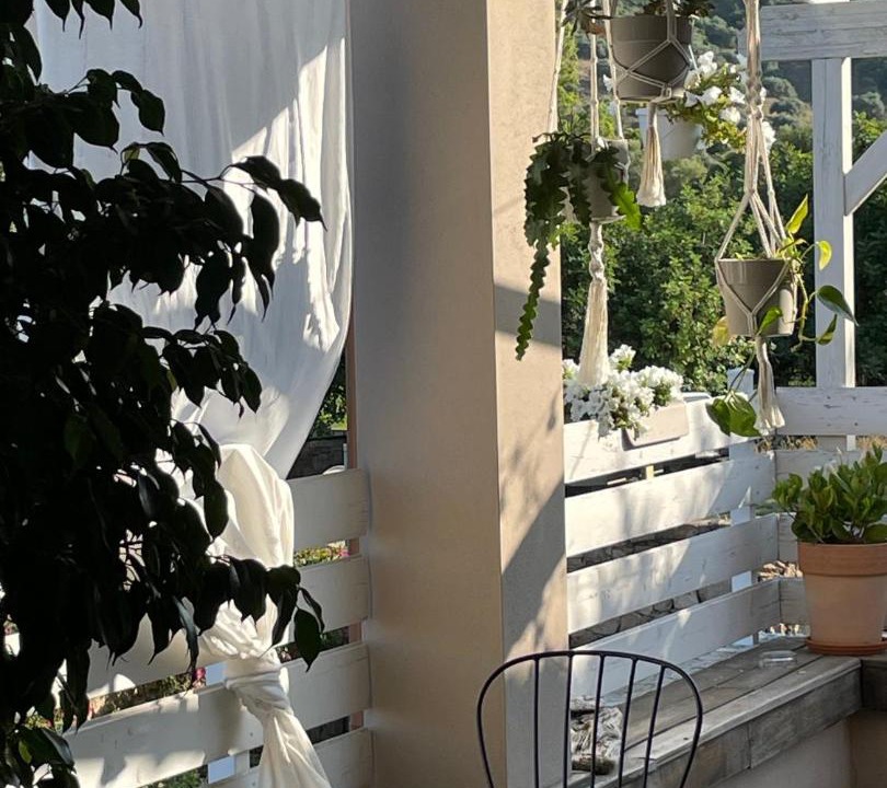 Photo of Patio Balcony in Limpiddu