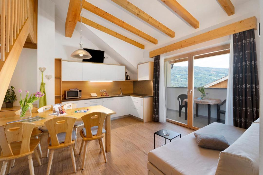Photo of Livingroom in Issengo