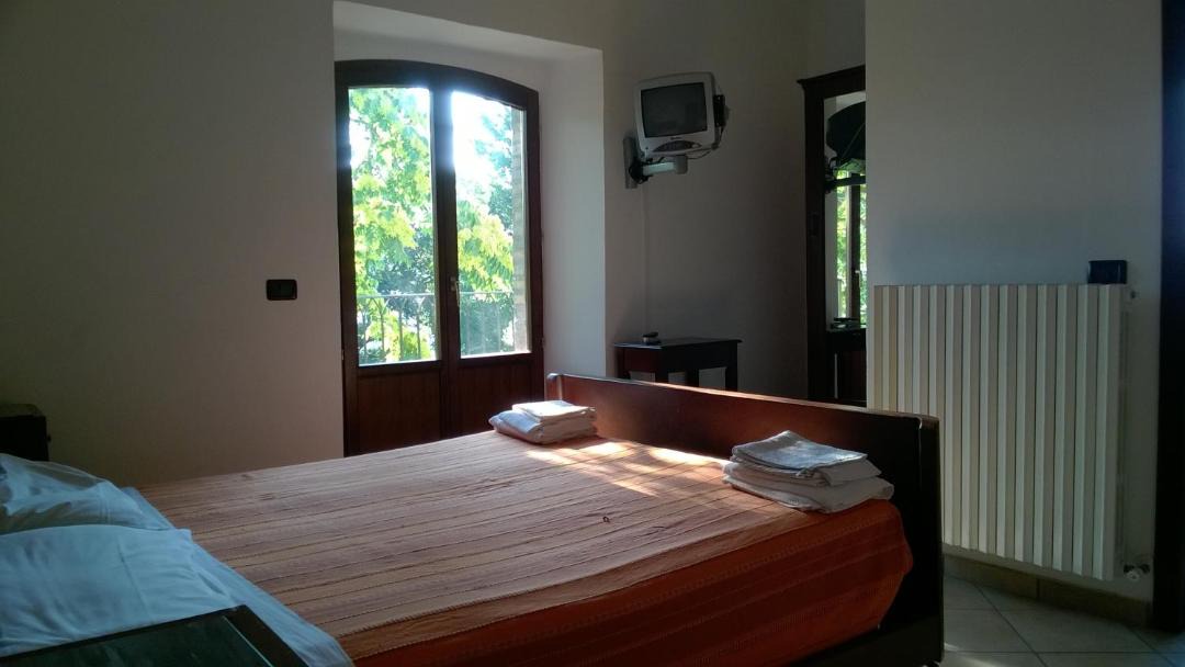 Photo of Bedroom in Penna SantʼAndrea
