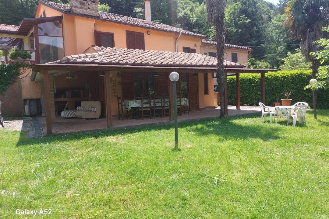 Photo of Buildings in Piediluco