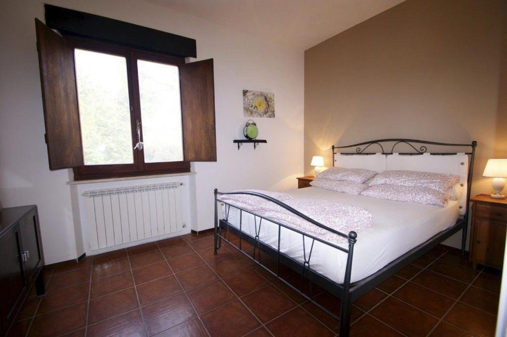 Photo of Bedroom in Gualdo
