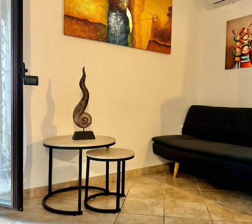 Photo of Livingroom in Ostia Antica