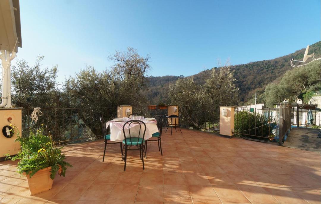 Photo of Others in Recco