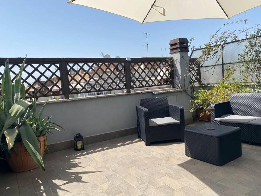 Photo of Patio Balcony in Quartiere XXVIII Monte Sacro Alto