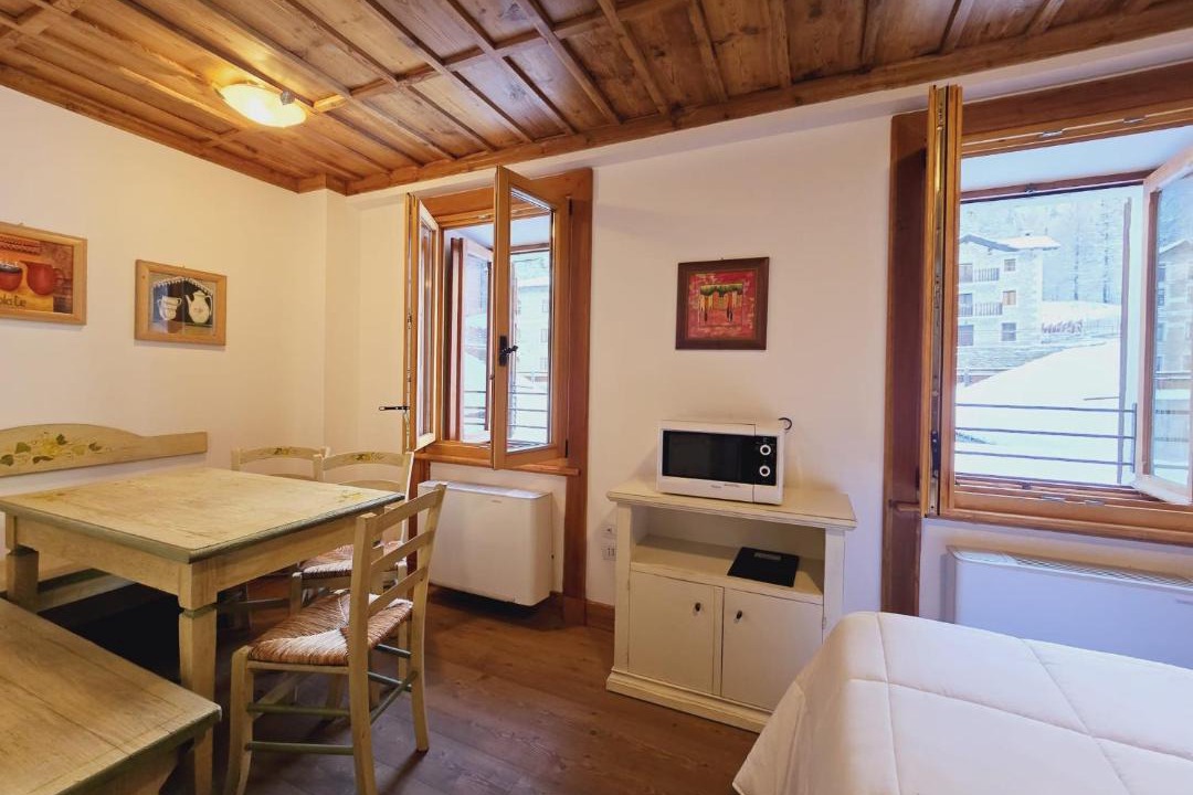 Photo of Others in Prese-Montone