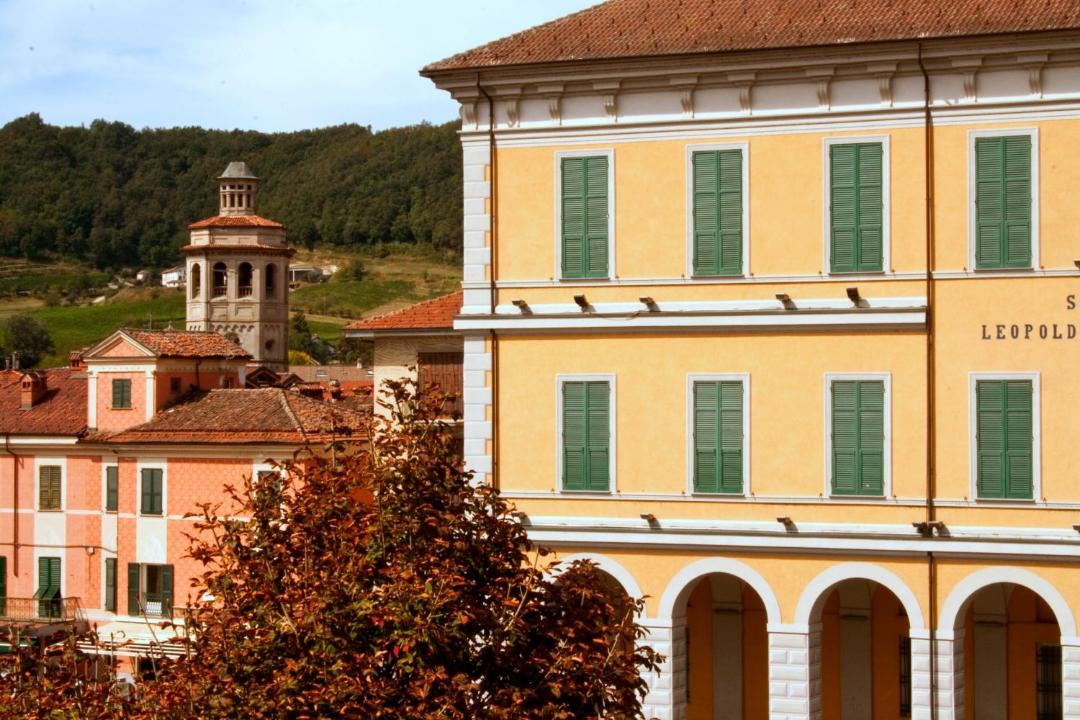 Photo of Buildings in Gavi
