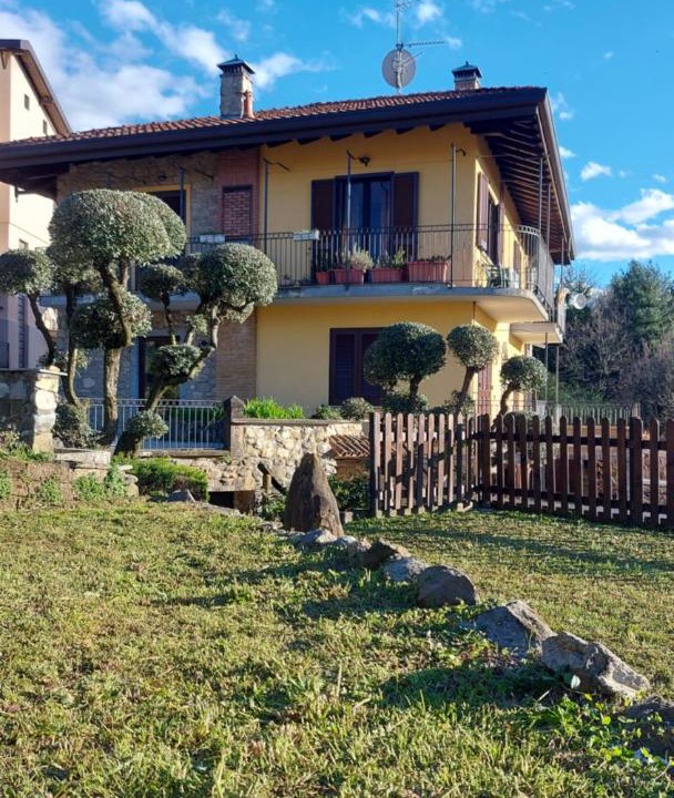 Photo of Buildings in Colle Brianza
