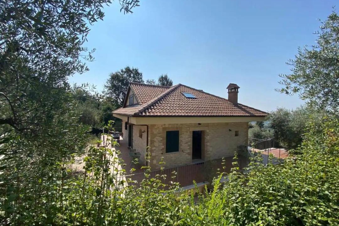 Photo of Buildings in Minturno