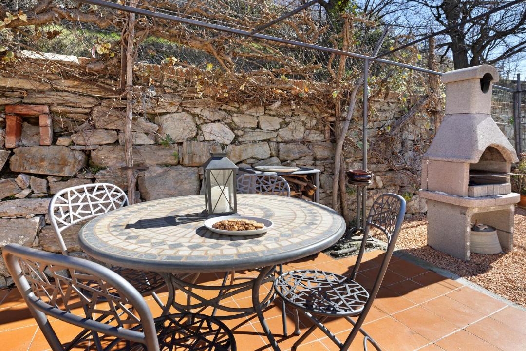 Photo of Patio Balcony in Castelvecchio di Rocca Barbena