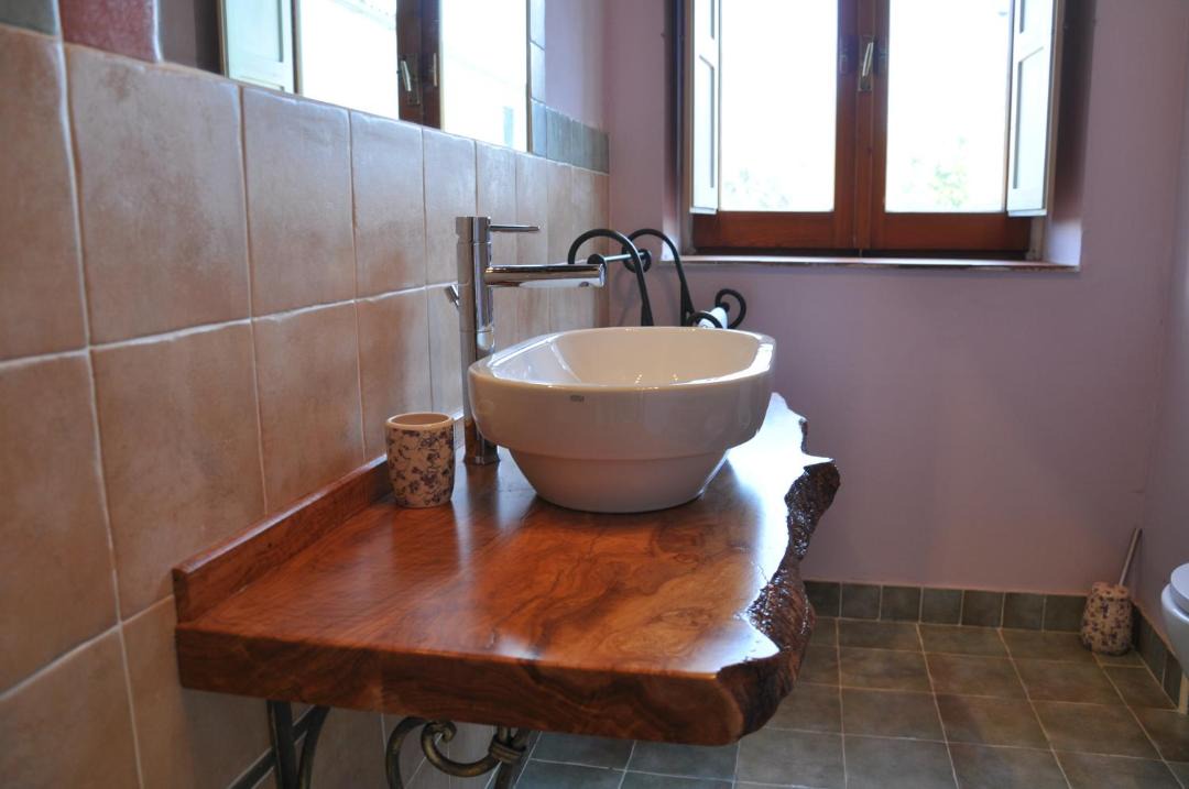 Photo of Bathroom in Calopezzati