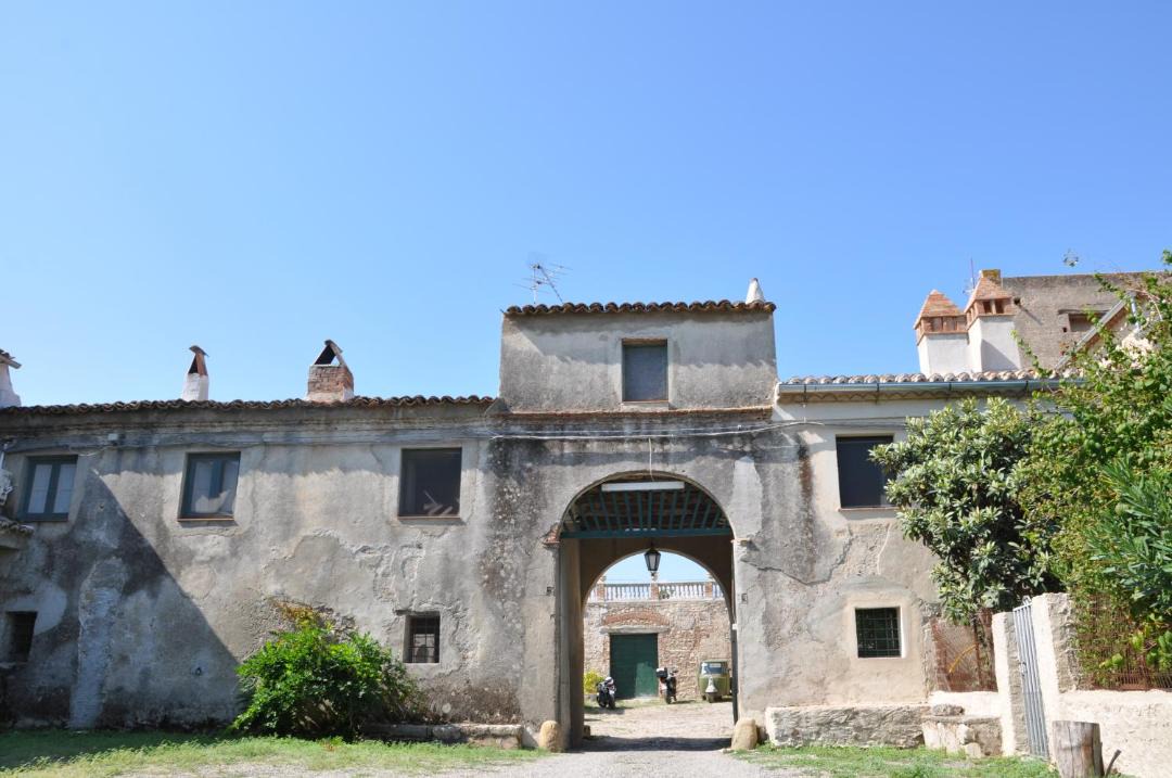 Photo of Buildings in Calopezzati