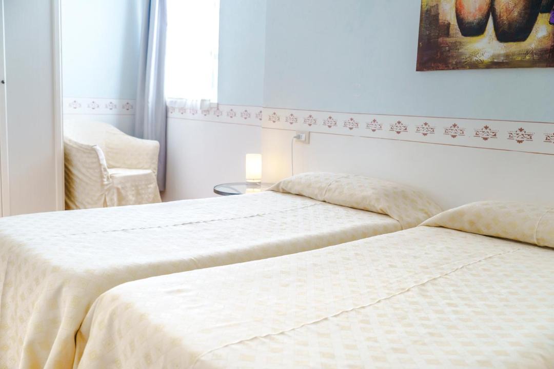 Photo of Bedroom in Brusimpiano