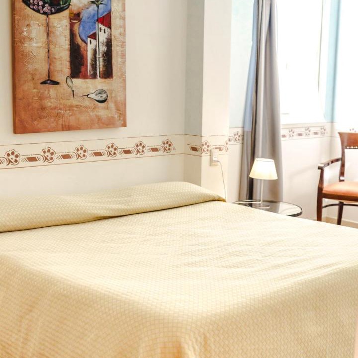Photo of Bedroom in Brusimpiano