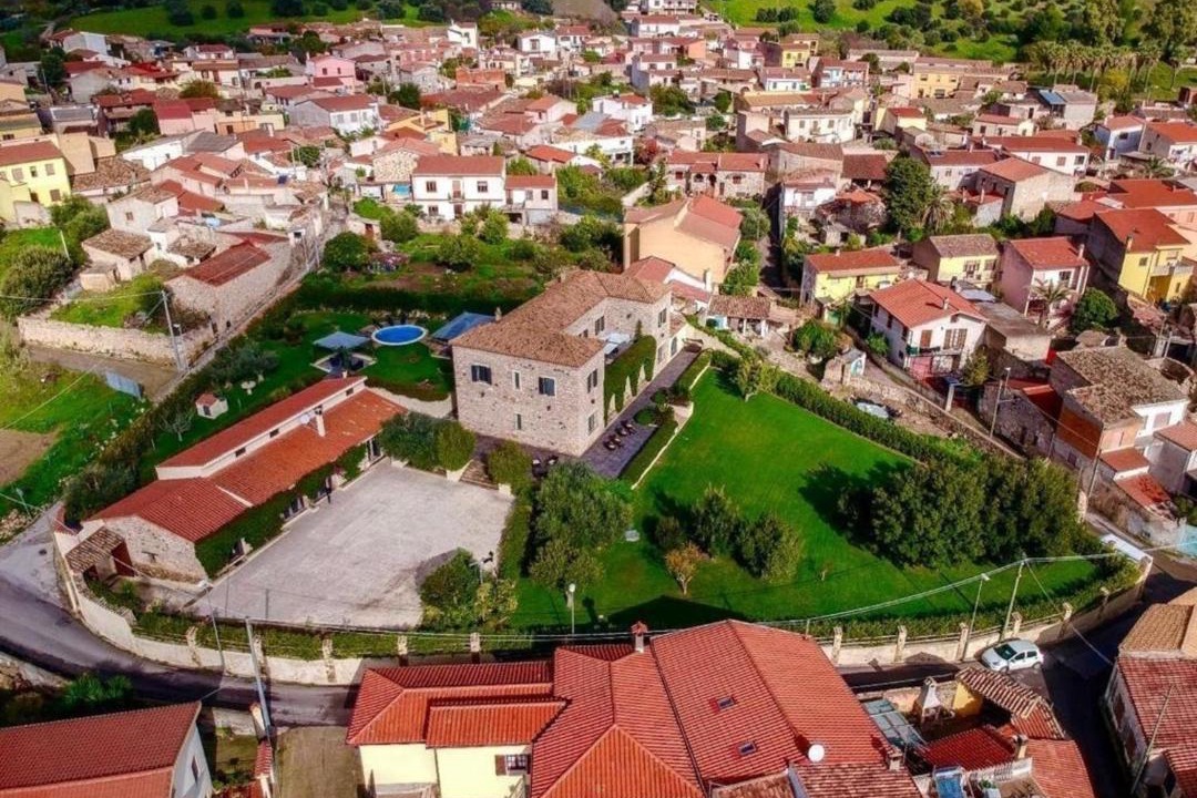 Photo of Buildings in Gesturi