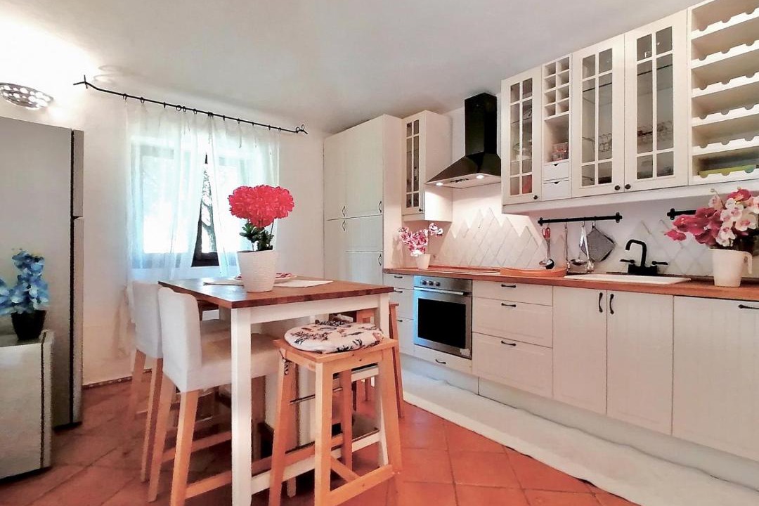 Photo of Kitchen in Abbiadori