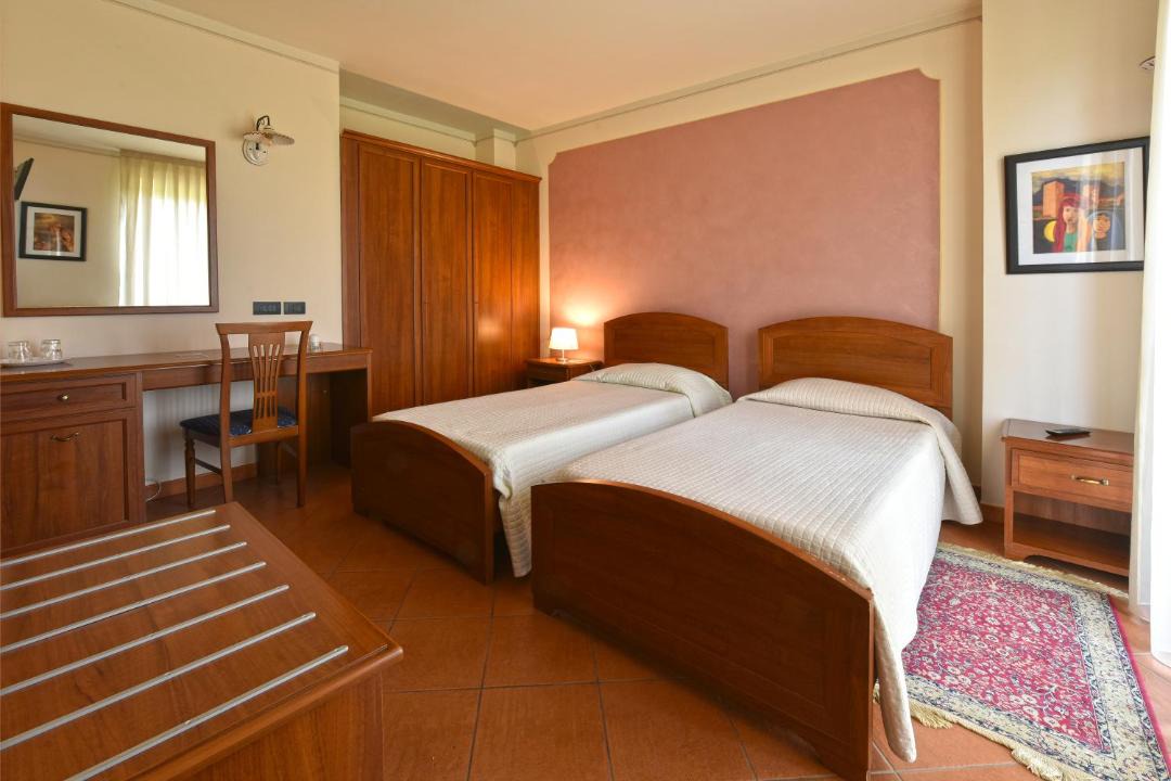 Photo of Others in Montegrosso dʼAsti
